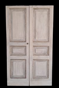 Porta lombarda de madeira pintada com têmpera, século XVIII