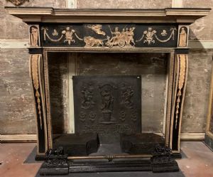 chl139 camino in legno laccato neoclassico, mis. larg. cm 168 x 38 , h cm 141