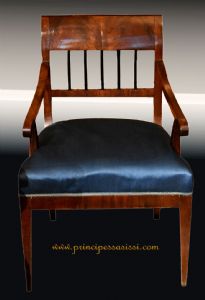 Viena 1815 c.a. Poltrona rara da primeira fase do Biedermeier vienense