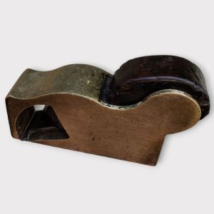 Plain inglês "Bull nose" para acabamentos em bronze e jacarandá