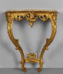 Console Luigi XV in legno intagliato e dorato, Italia meridionale secolo XVIII