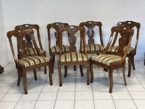Gruppo di sette sedie a gondola Carlo X lombarde. Primo 800