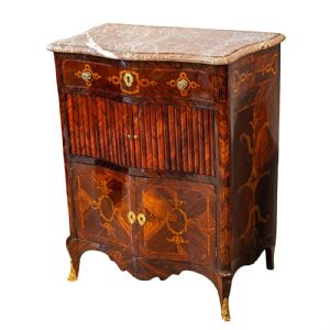 Louis XV Chest of Drawers/Sideboard