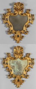Coppia di applique Luigi XIV in legno intagliato, dorato e policromato, Stati Pontifici inizi secolo XVIII