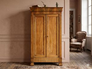 Armoire Carlo X en noyer et placage de noyer - Restauré (en cours)