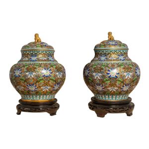 Paar Cloisonn&eacute;- und vergoldete Bronzemoser
