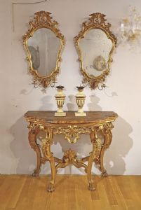 LOUIS XV GILDED WOOD CONSOLE, MID-18TH CENTURY - Foto 10