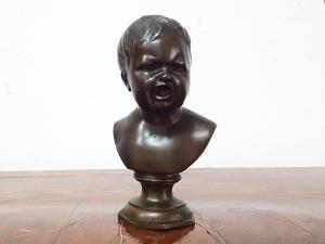 Scultura Bimbo piangente 