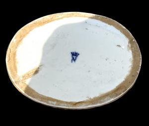Boîte en porcelaine avec décor en « bas-relief historié ». Manufacture Ginori-Capodimonte. - Foto 7