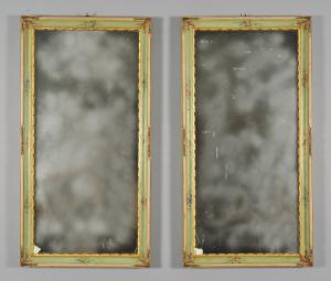 Due di quattro specchiere in legno intagliato e laccato, Venezia secolo XVIII