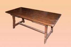 Mesa de frade italiana em nogueira de meados do século XX