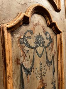 PTS915 - N. 3 double-leaf painted doors, 18th century, slightly different sizes - Foto 6