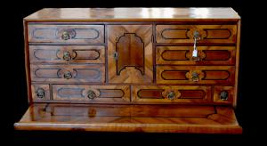 Vienna, 18th century, probably first half. Rare cabinet from a high Viennese noble family.