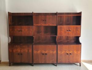 1960s wall bookcase in Brazilian rosewood, vintage modern design