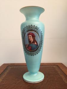 Vaso vetro opalino dipinto