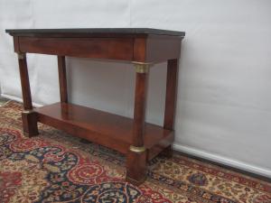 Restored Empire style walnut console, early 1800s. Dimensions: L121xP47xh86 cm.