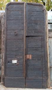  PTN278 - Portone rustico in rovere, mis. massima cm L 147 x H 280