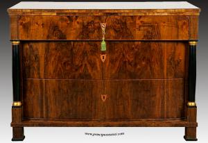 Vienna, 1810-15 approx. Empire or very early Biedermeier Viennese chest of drawers with curved front