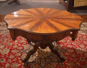 19th-century Austrian extendable center table in mahogany