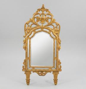 Specchiera, in legno dorato, Piemonte, Epoca Primi '800, Mirror, in gilded wood, Piedmont, early 19th century