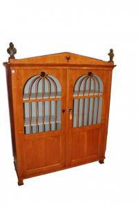 Vitrine Russa Estilo Biedermeier em madeira de Bétula, início de 1800