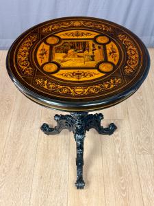 Fabulosa mesa de centro de salón con micro incrustaciones firmada A. Gargiulo Sorrento, segunda mitad del siglo XIX