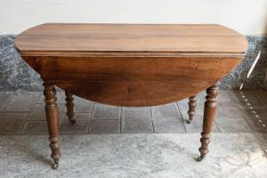 Mesa extensível do século XIX - M/1329 -