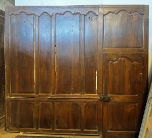 DARB250 - Boiserie in noce, con porta, epoca '700, misure cm L 308 x H 275