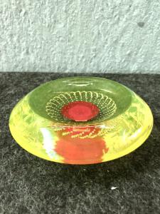 Portacenere in vetro sommerso pesante con motivo a spirale ‘bullicante’.Manifattura di Galliano Ferro.Murano