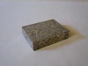 PORTACIPRIA CON PORTAROSSETTO IN ARGENTO 800