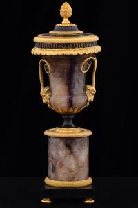 Collezione di quattro vasi in Blue John, inizio del XIX secolo