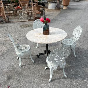 Tavolo in marmo