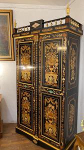 Pair of inlaid cabinets