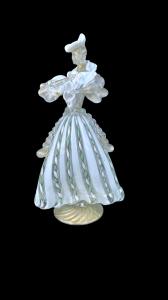 Figura di dama in vetro zanfirico  e lattimo con inclusioni foglia oro.A.Ve.M. Murano.