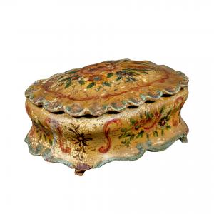 Carved, lacquered, and painted wooden box. Venice, 18th century.