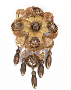 Gold brooch with rose-cut diamonds, late 19th century