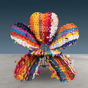 Butaca 'Flor Bulat' Multicolor de Anacleto Spazzapan Serie 'Tessuto'