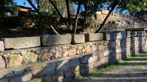 Bacias em mármore e pedra