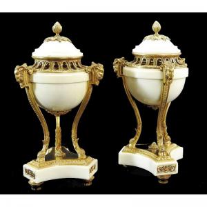 Pair of Napoleon III marble and bronze vases
