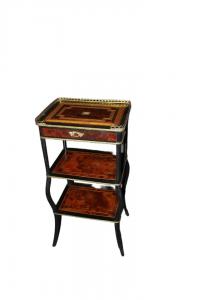 Tavolino Etagere Francese stile Napoleone III in vari legni policromi XIX secolo
