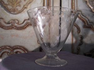 VASINHO DE VIDRO SOPRADO - MURANO POR VOLTA DE 1920