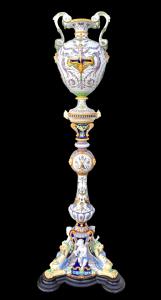Large majolica vase with column. Ginori manufacture.