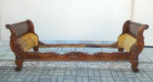 Antico Letto a barca singolo.258lx91hx88p
