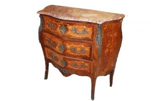 Cassettone di medie dimensioni Francese del 1800 Stile Luigi XV intarsiato