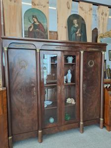 Bibliothek im Empire-Stil