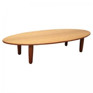 Mesa de centro oval da Cassina, anos 80. PREÇO NEGOCIÁVEL