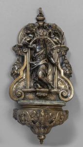 Ânfora de água benta em bronze prateado, com um alto-relevo de São João ao centro. Roma, final do século XVI.