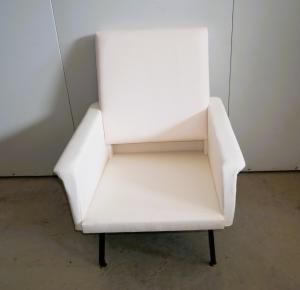 Poltrona anos 60 restaurada. Design italiano moderno. - Foto 7