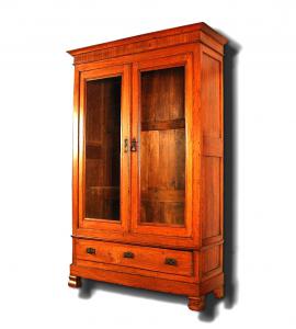Credenza con vetrina in Olmo