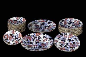Conjunto de chá de porcelana com 40 peças